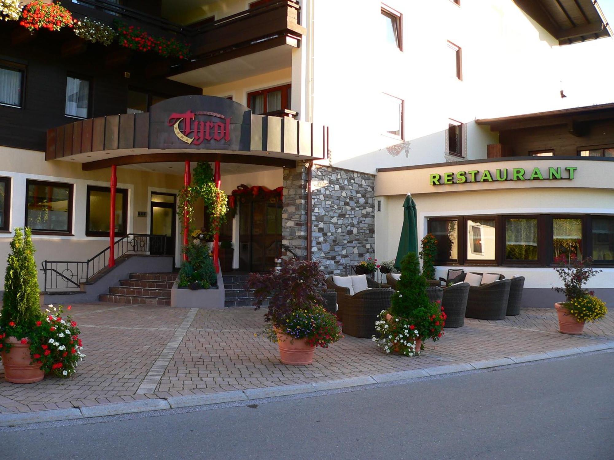 Ferienhotel Tyrol Soell Am Wilden Kaiser Dış mekan fotoğraf