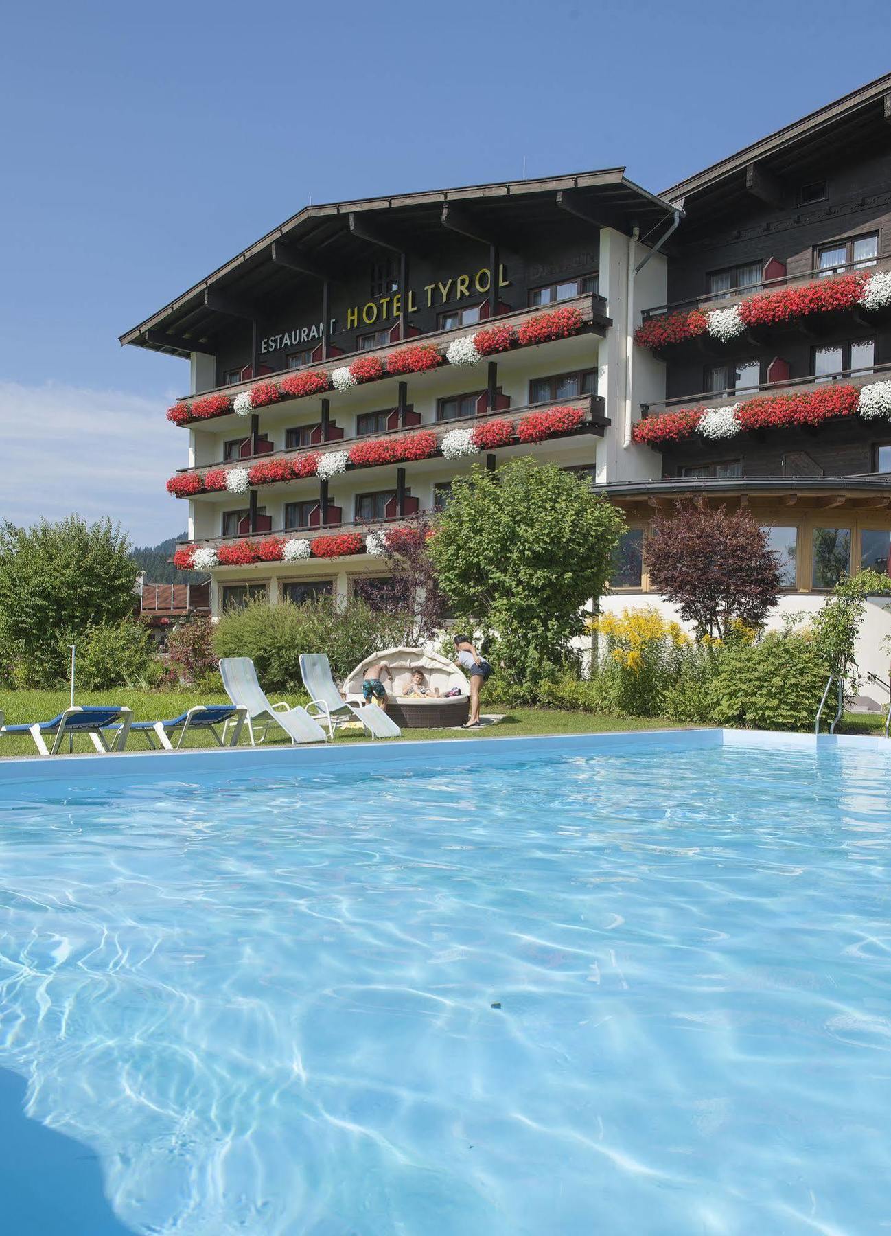 Ferienhotel Tyrol Soell Am Wilden Kaiser Dış mekan fotoğraf